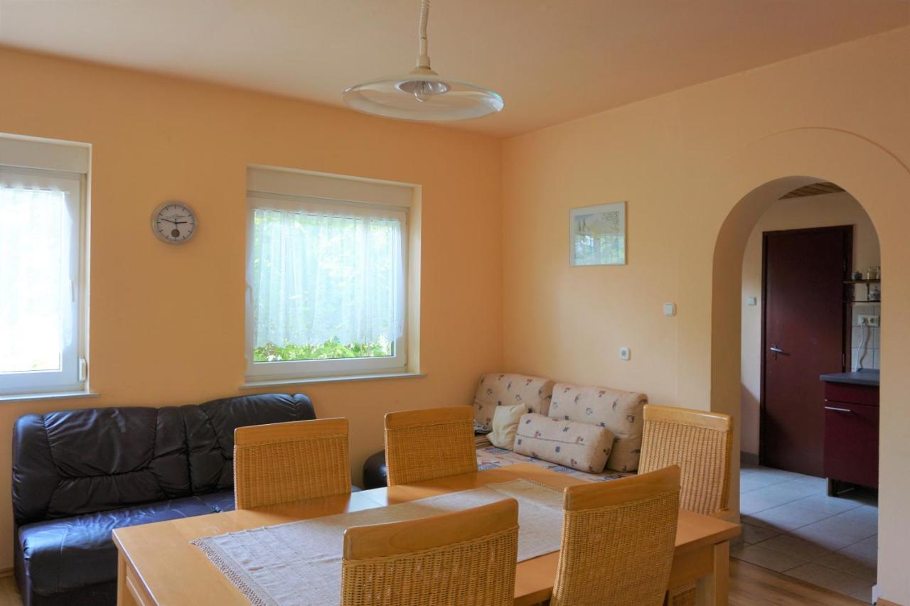 Ferienhaus Plattensee/Balaton Villa Szolad Luaran gambar